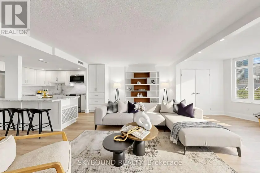 Apartment at 401 - 135 GEORGE STREET S, Toronto (Waterfront Communities)