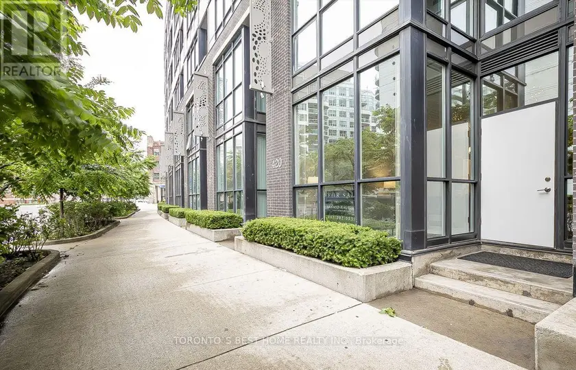 Townhouse at 2BD BED - 418 LAKE SHORE BOULEVARD W, Toronto