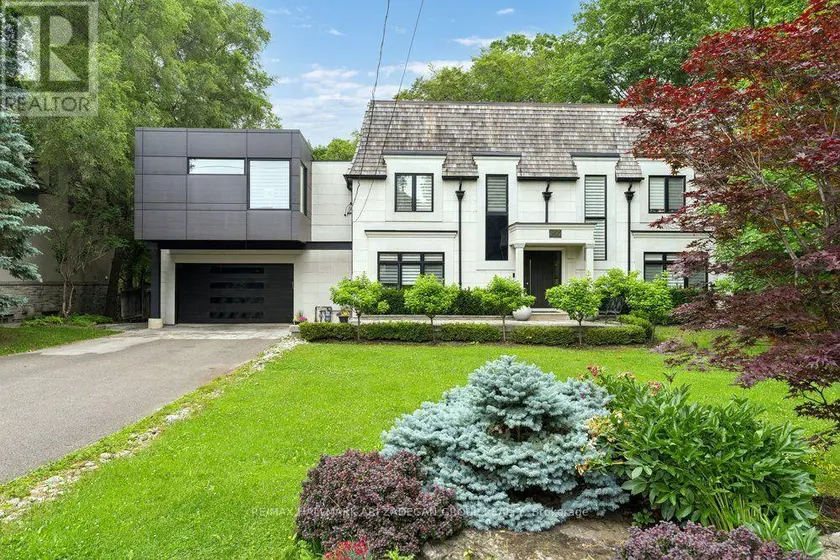 Detached at . - 150 SANDRINGHAM DRIVE, Toronto