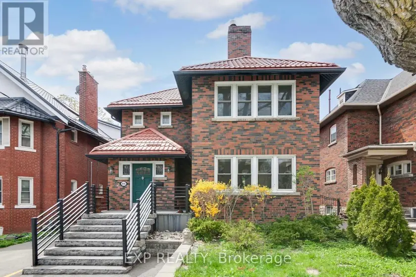 Detached at 896 AVENUE ROAD, Toronto
