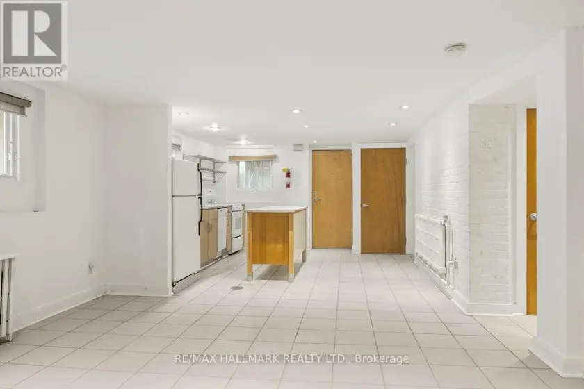 Multiplex at LOWER-A - 321 PALMERSTON BOULEVARD, Toronto