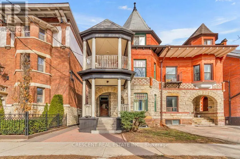 Semi-Detached/Link at LOWER - 83 MADISON AVENUE, Toronto