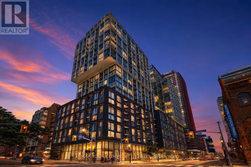 Apartment at 618 - 158 FRONT STREET E, Toronto