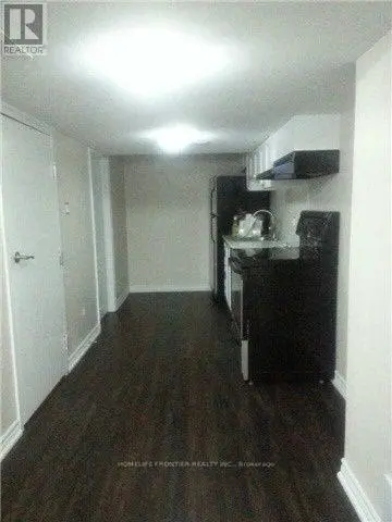 Semi-Detached/Link at BSMT - 84 APACHE TRAIL, Toronto