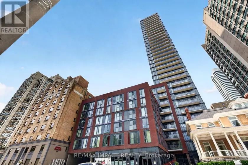 Apartment at 813 - 308 JARVIS STREET, Toronto