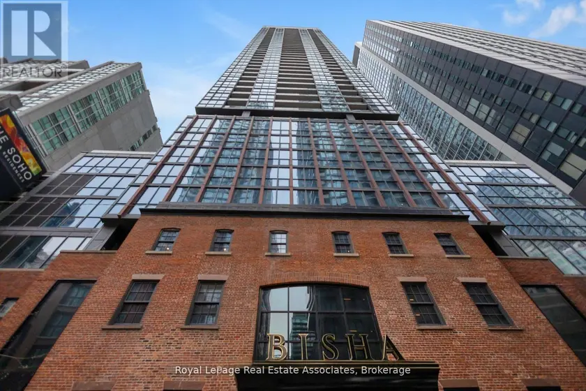 Apartment at 1604 - 88 BLUE JAYS WAY, Toronto