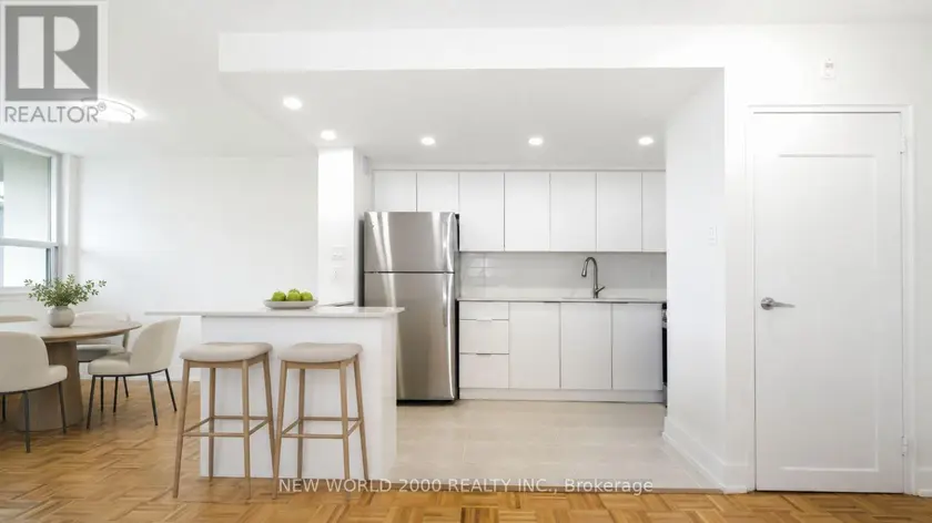 Apartment at 611 - 33 ERSKINE AVENUE, Toronto