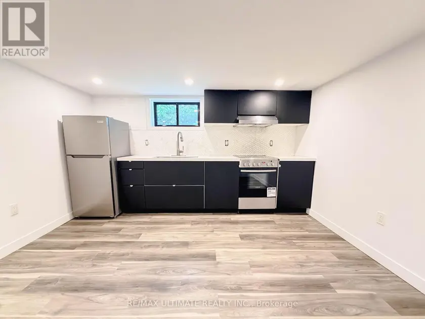 Detached at 141 WILMINGTON AVENUE, Toronto (Bathurst Manor)