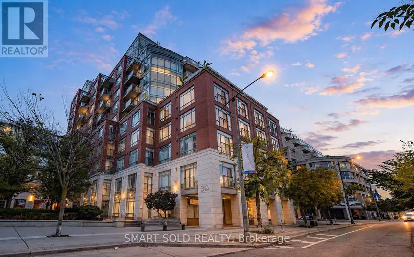 Apartment at PH01E - 500 QUEENS QUAY W, Toronto