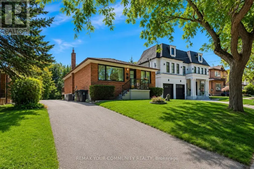 Detached at MAIN FLOOR - 71 CENTRE AVENUE, Toronto
