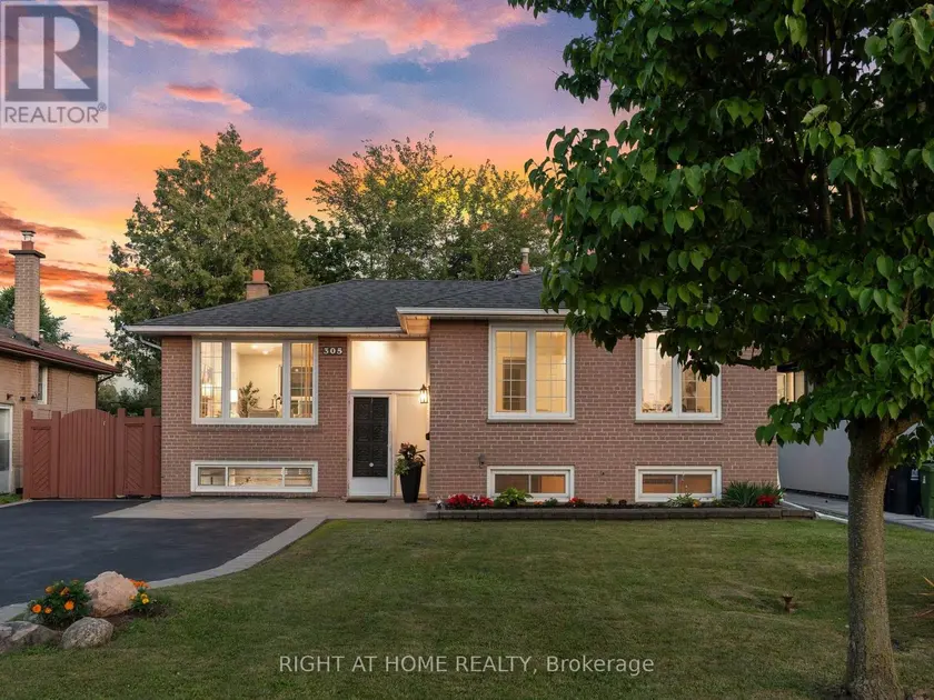 Detached at 305 PLEASANT AVENUE, Toronto