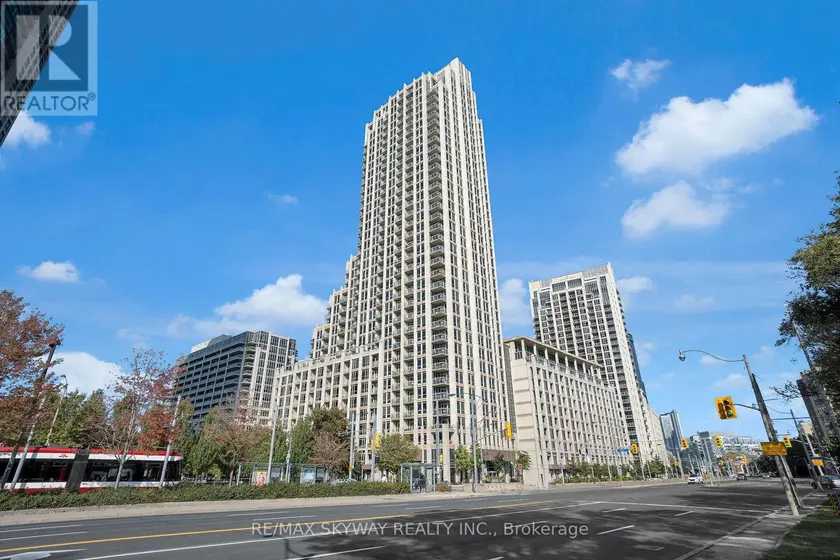 Apartment at LPH03 - 628 FLEET STREET, Toronto