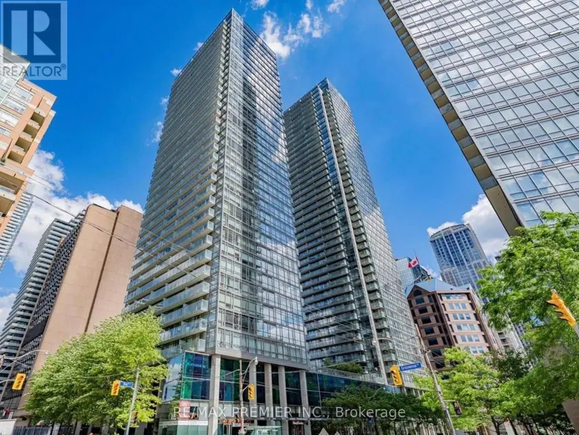 Apartment at 610 - 37 GROSVENOR STREET, Toronto