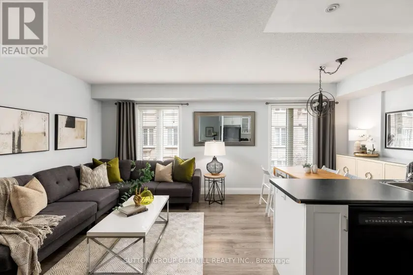 Townhouse at 809 - 46 WESTERN BATTERY ROAD, Toronto