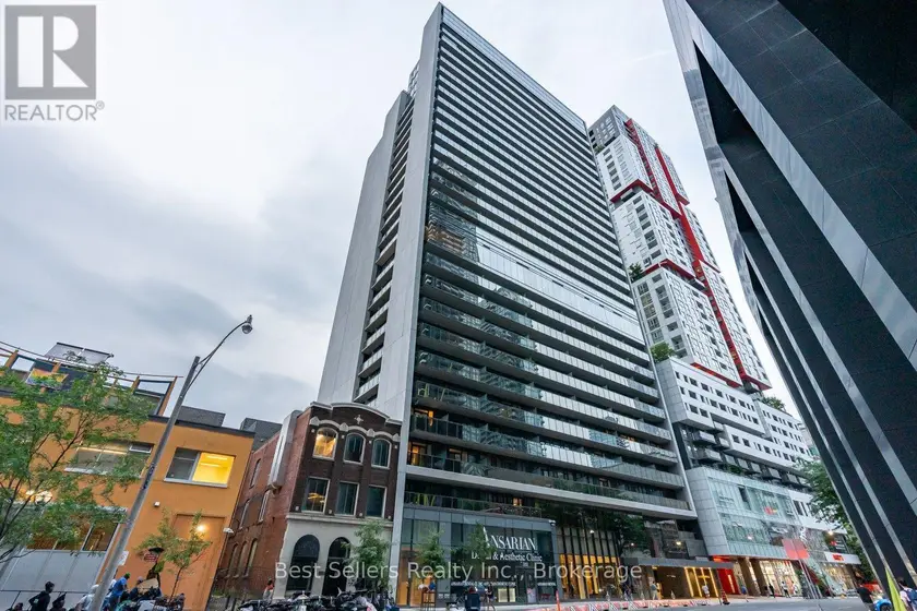 Apartment at 1605 - 330 RICHMOND STREET W, Toronto