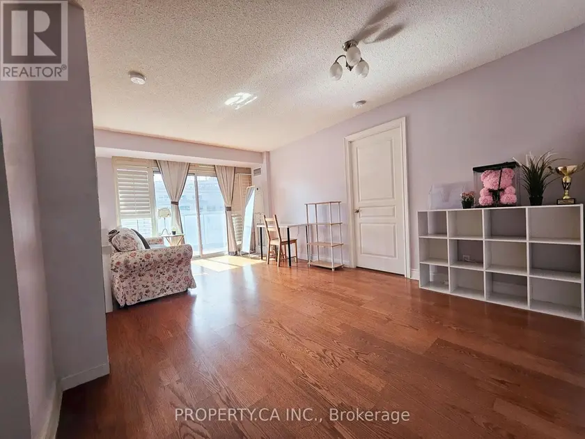 Apartment at 708 - 10 NORTHTOWN WAY, Toronto