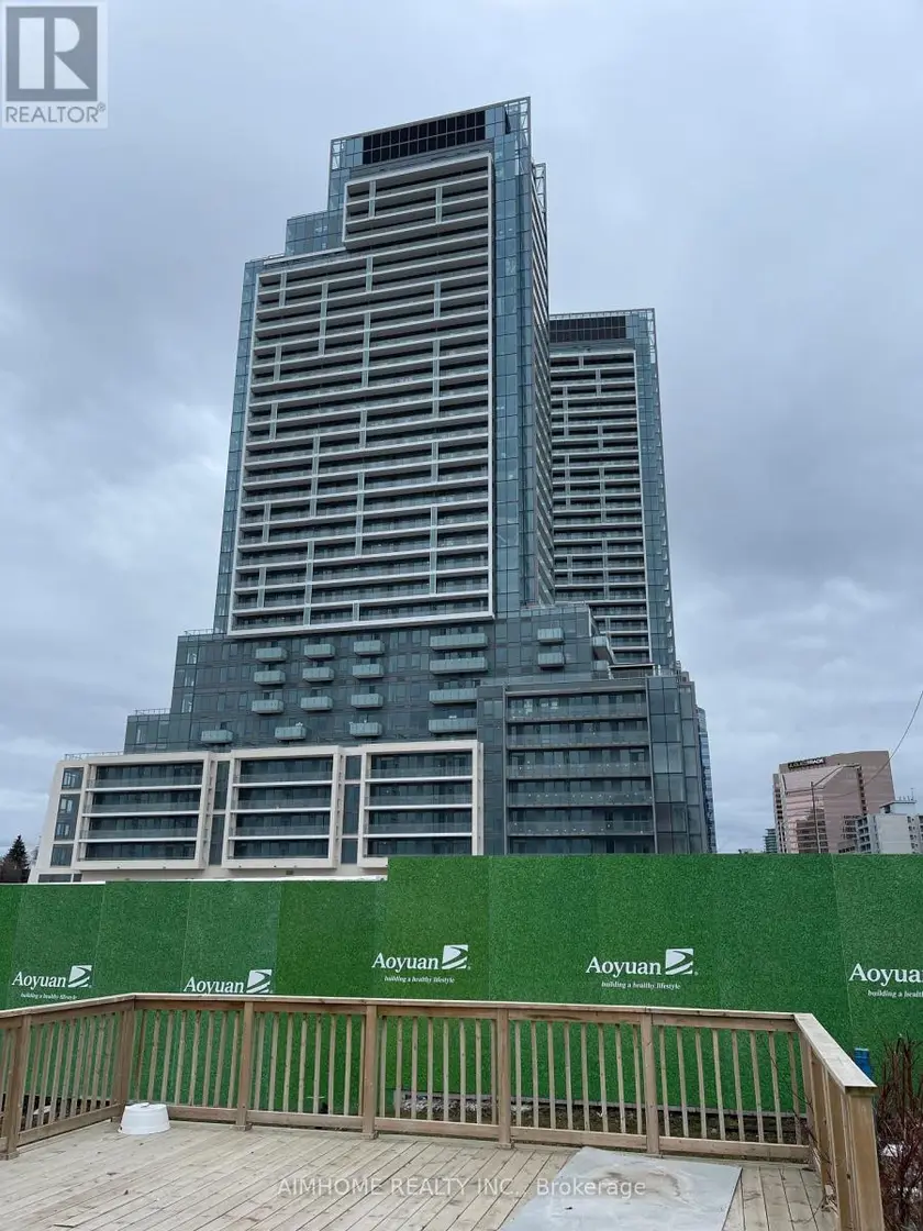 Apartment at N629 - 7 GOLDEN LION HEIGHTS, Toronto