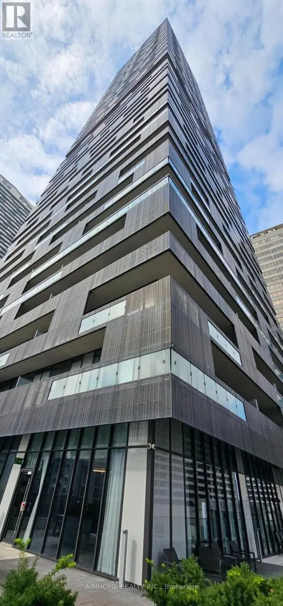 Apartment at 1711 - 8 EGLINTON AVENUE E, Toronto