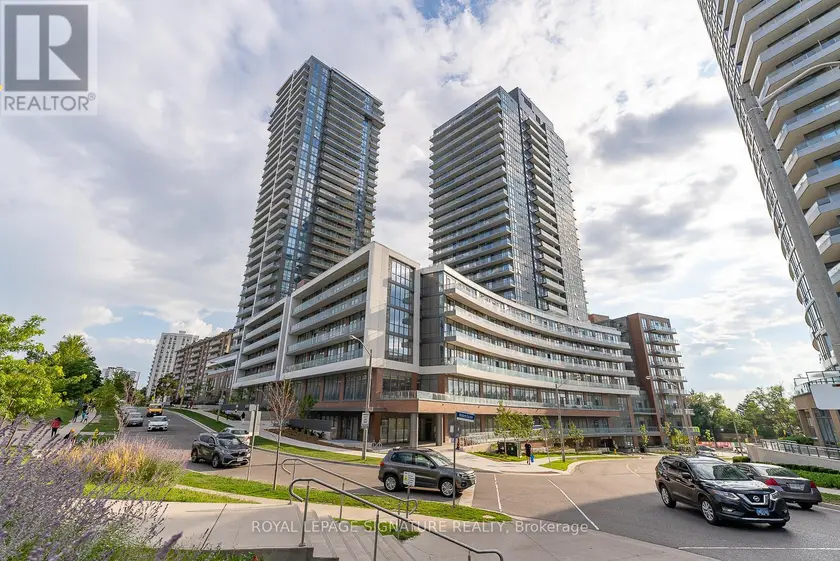 Apartment at 722 - 36 FOREST MANOR ROAD, Toronto