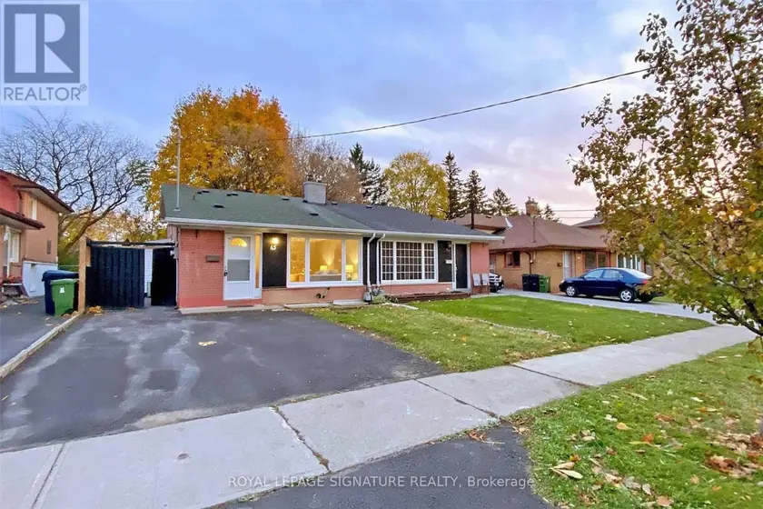 Semi-Detached/Link at UPPER - 65 HOLCOLM ROAD, Toronto
