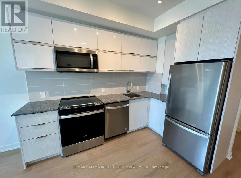 Apartment at 501 - 10 DEERLICK COURT, Toronto