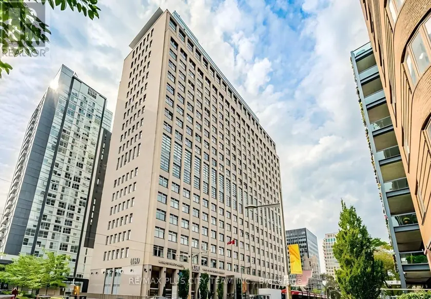 Apartment at 902 - 111 ST. CLAIR AVENUE W, Toronto