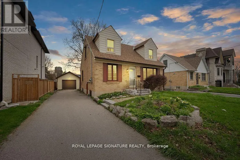 Detached at 124 HOMEWOOD AVENUE, Toronto