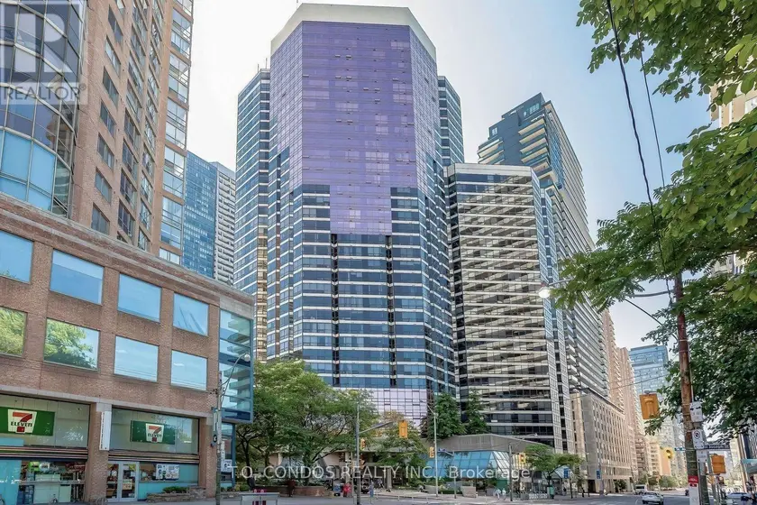 Apartment at 809 - 1001 BAY STREET, Toronto