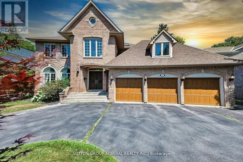 Detached at 48 BERKINDALE DRIVE, Toronto