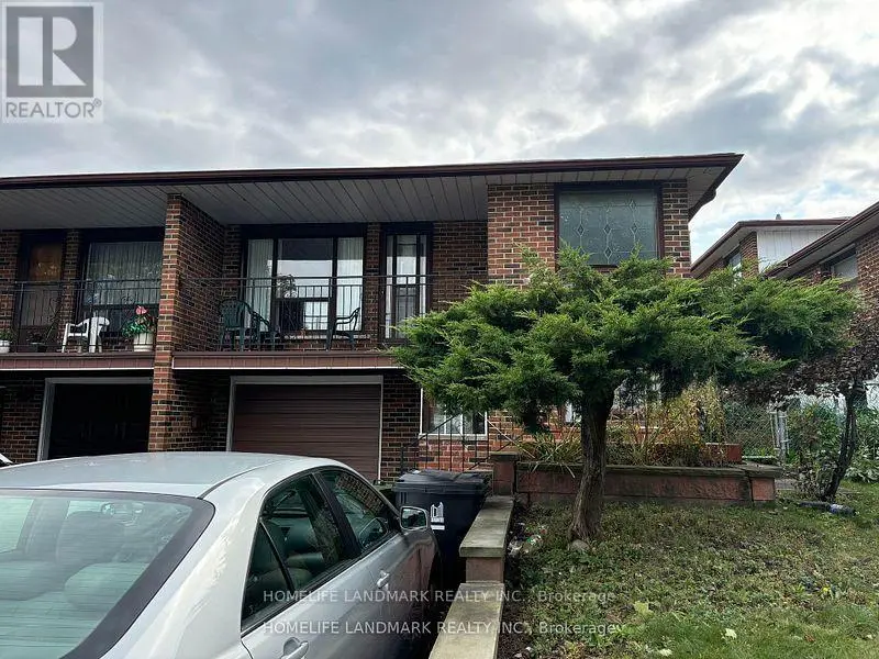 Semi-Detached/Link at UPPER - 31 PAWNEE AVENUE, Toronto (Pleasant View)