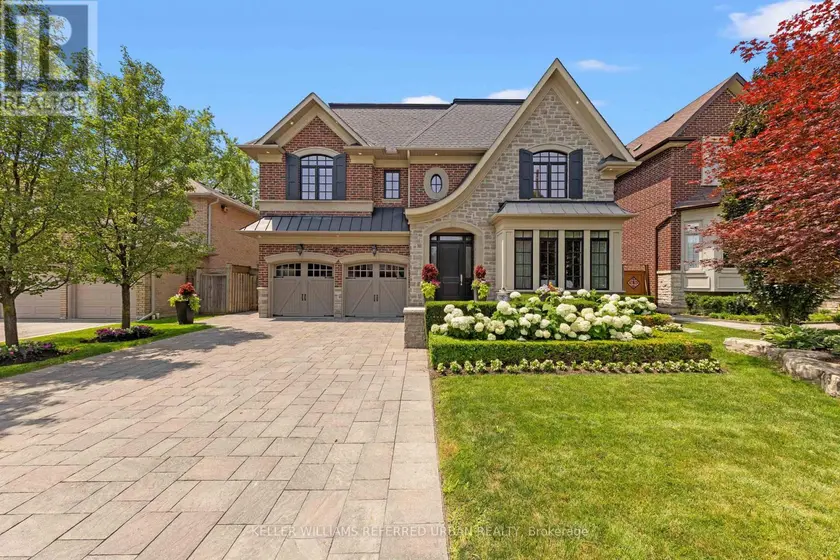 Detached at 4 COMMUNITY CIRCLE, Toronto