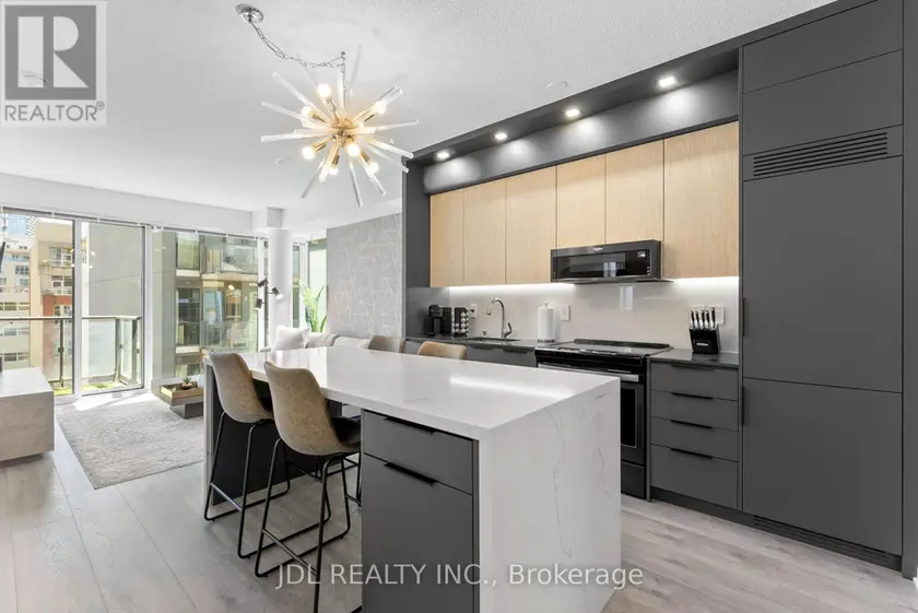 Apartment at 610 - 435 RICHMOND STREET W, Toronto