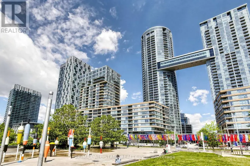 Townhouse at G08 - 110 FORT YORK BOULEVARD, Toronto