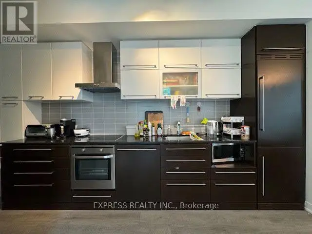 Apartment at 912 BR 2 - 770 BAY STREET, Toronto
