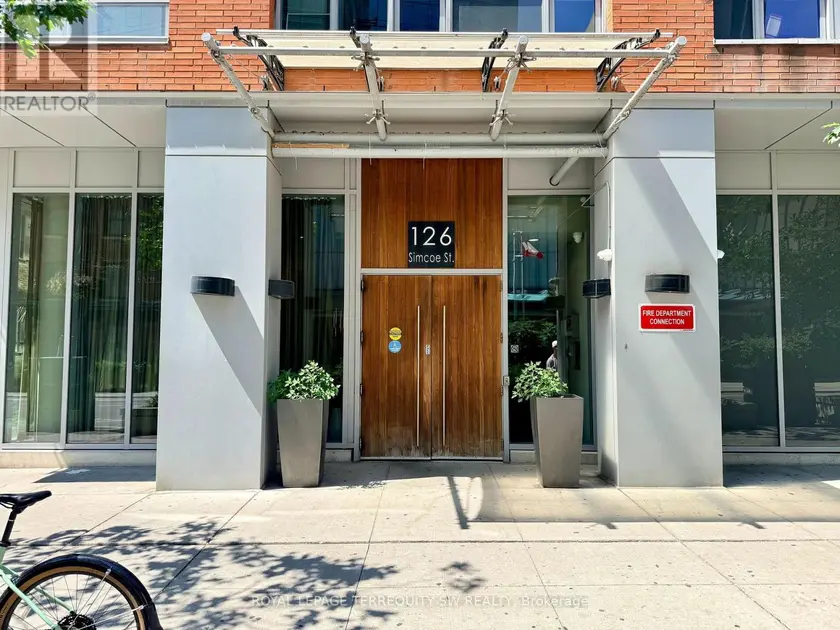 Apartment at 1106 - 126 SIMCOE STREET, Toronto