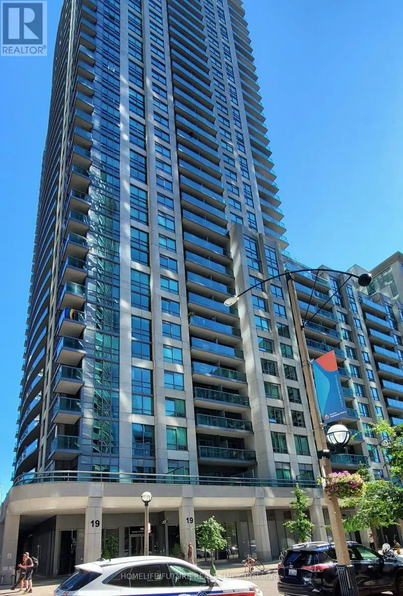 Apartment at 1109 - 19 GRAND TRUNK CRESCENT, Toronto