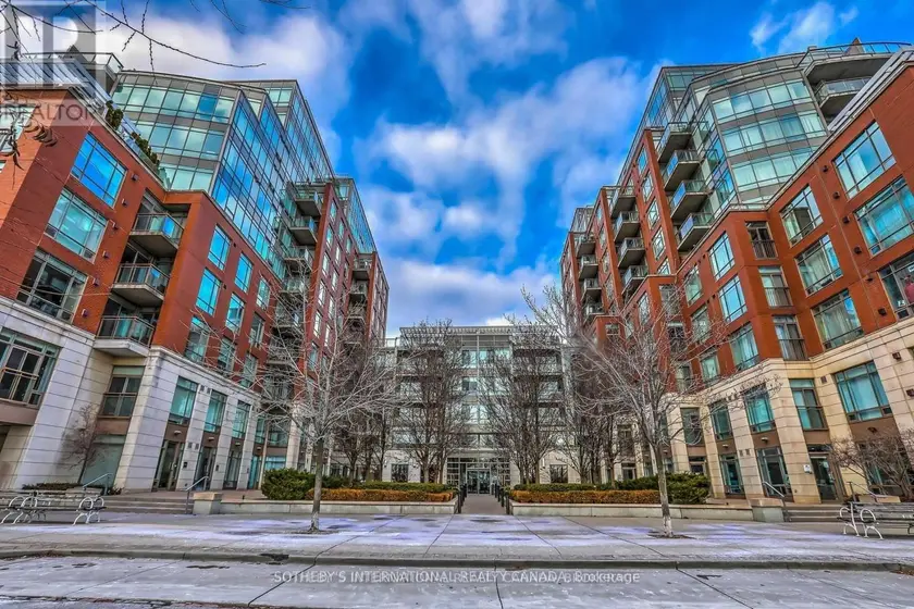Apartment at 610W - 500 QUEENS QUAY W, Toronto