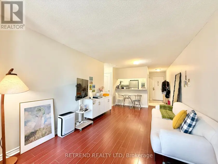 Apartment at 1011 - 18 SOMMERSET WAY, Toronto