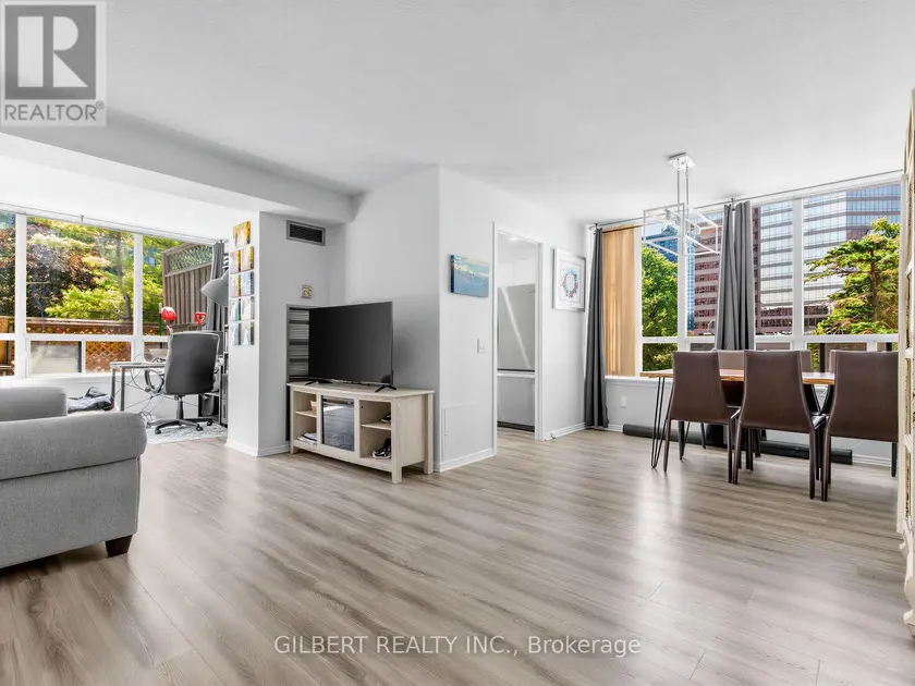 Apartment at 201 - 7 BISHOP AVENUE, Toronto