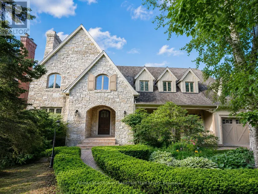 Detached at 14 ST MARGARETS DRIVE, Toronto