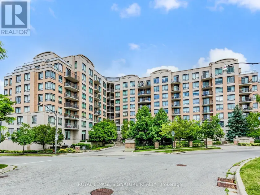 Apartment at 220 - 16 DALLIMORE CIRCLE, Toronto (Banbury-Don Mills)