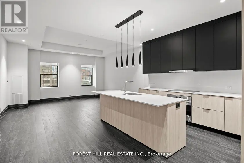 Apartment at 1502 - 2 AVENUE ROAD, Toronto