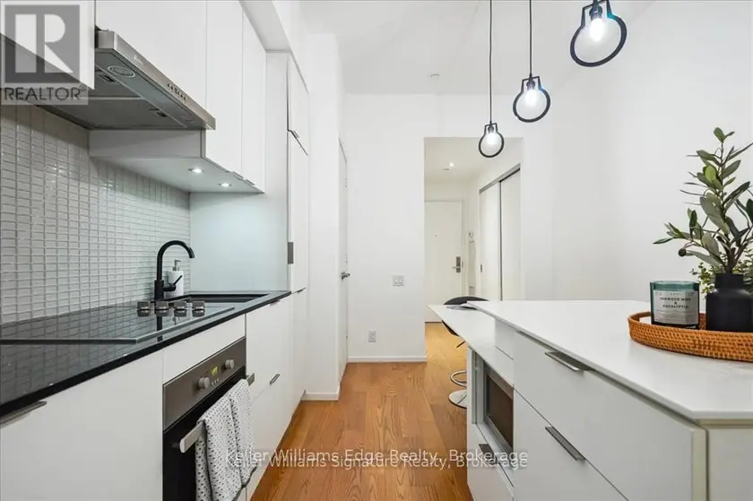 Apartment at 212 - 5 ST JOSEPH STREET, Toronto