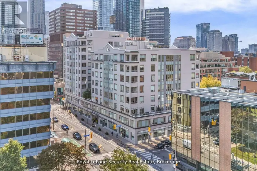 Apartment at 403 - 980 YONGE STREET, Toronto