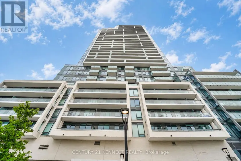 Apartment at 826 - 7 GOLDEN LION HEIGHTS, Toronto