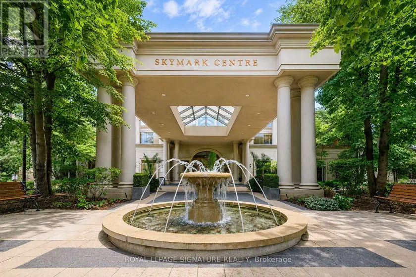 Apartment at 323 - 80 HARRISON GARDEN BOULEVARD, Toronto
