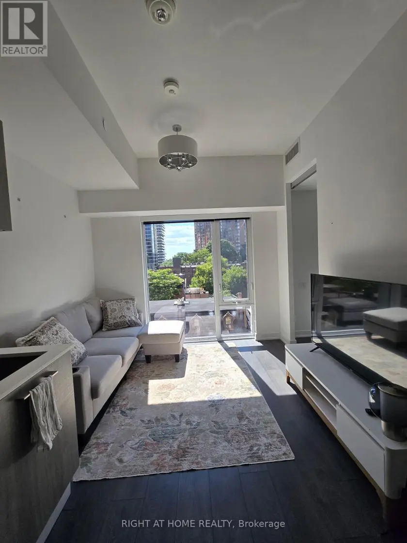 Apartment at 512 - 3 GLOUCESTER STREET, Toronto