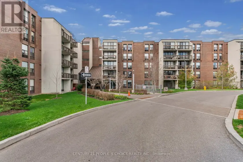 Apartment at 105 - 20 FASHION ROSEWAY, Toronto