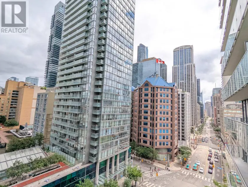 Apartment at 906 - 832 BAY STREET, Toronto