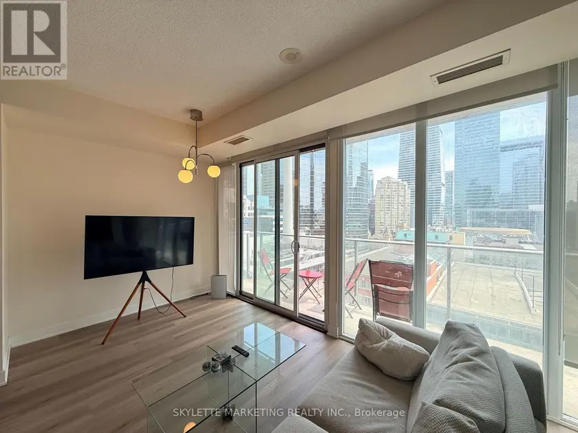 Apartment at 1203 - 126 SIMCOE STREET, Toronto